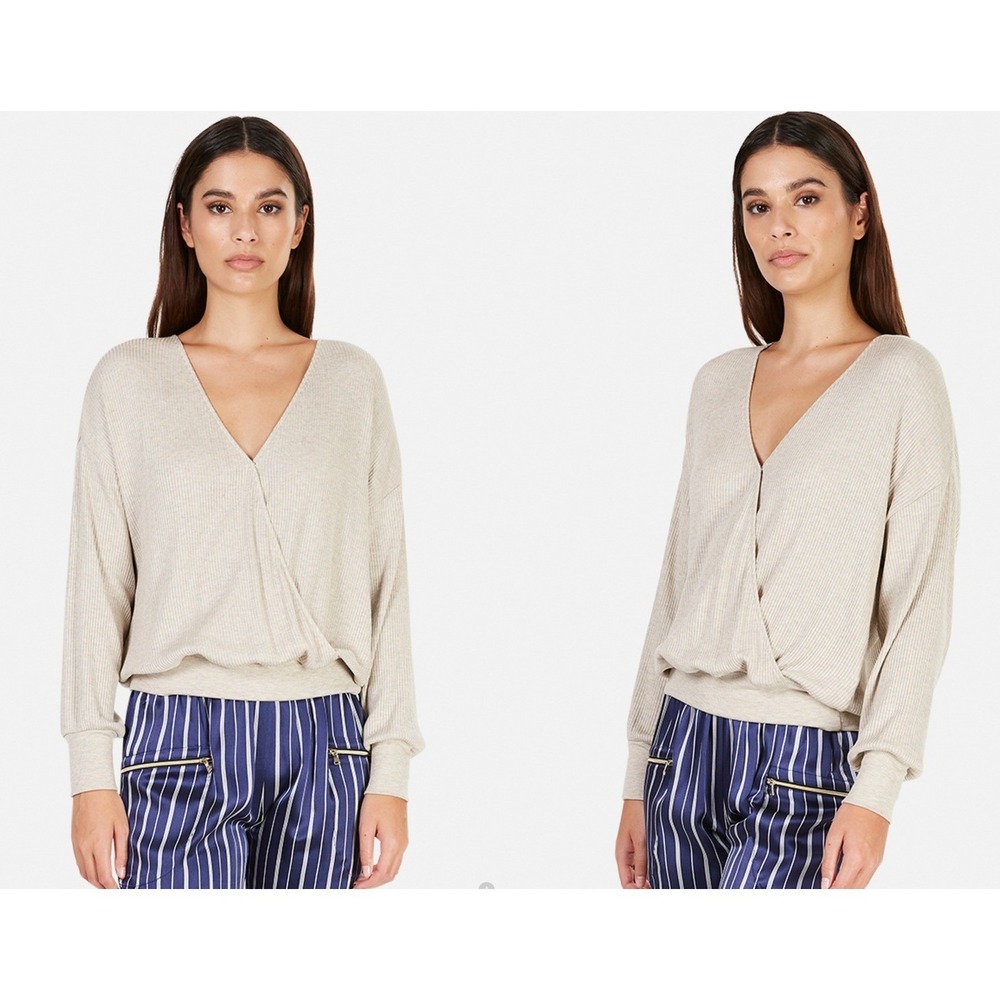 L'AGENCE AMBER Ribbed Knit Top Heather Oatmeal V-Neck Top Slouchy Small